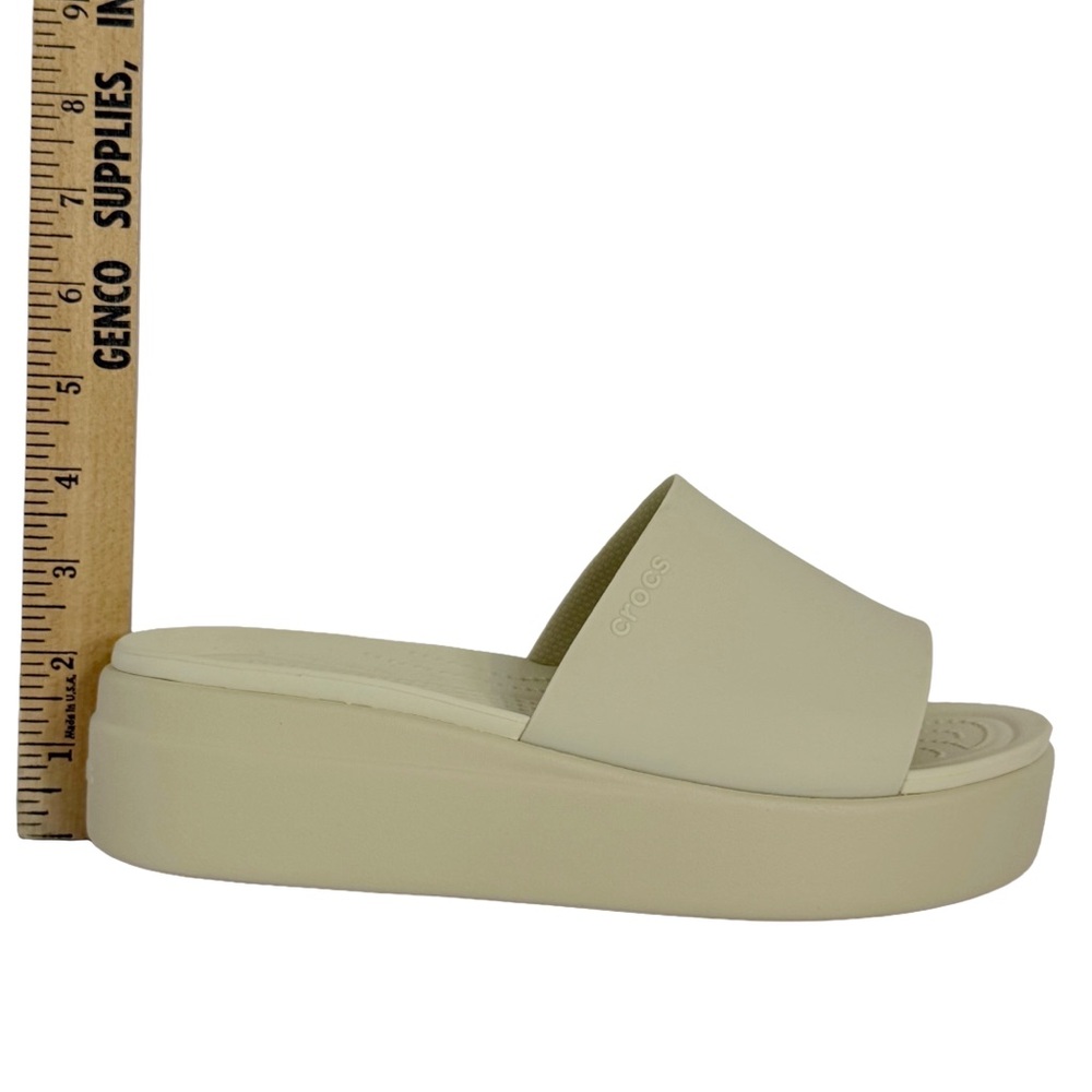 Crocs Brooklyn Low Wedge Slide Sandals Womens Size 9 Bone Beige LiteRide Comfort - Picture 9 of 11